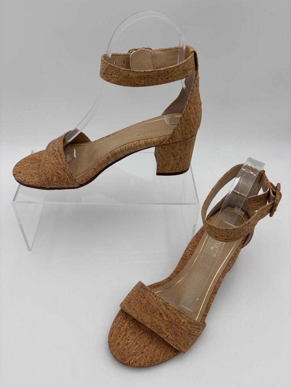 Vionic Rosie Cork Sandal Tan Size 6.5 / 37.5 Ankle Strap Arch Support Block Heel